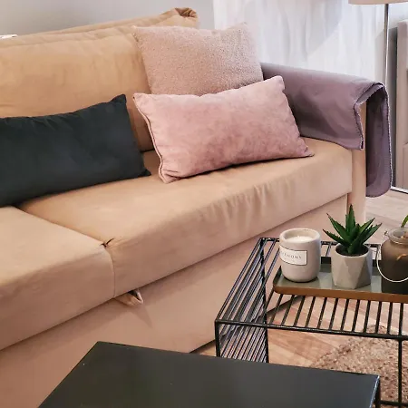 Sleep And Drive Premium Apartment