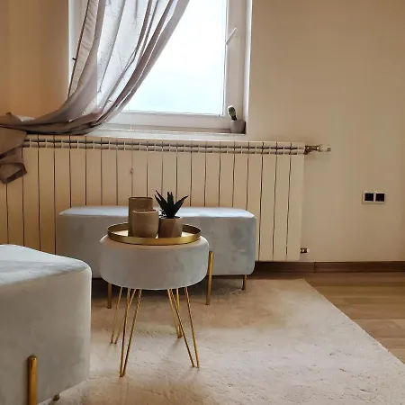 Sleep And Drive Premium Apartment